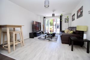 Living- click for photo gallery